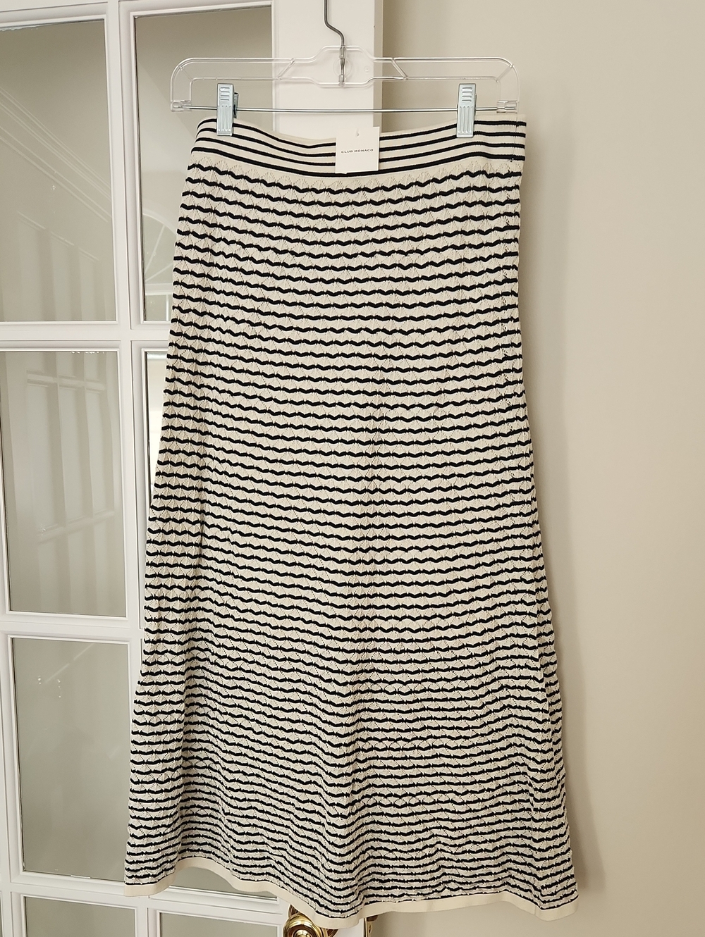 Club Monaco Black & White Wavy-Striped Maxi Skirt NWT